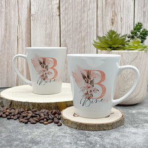 personalisierte konische Tasse mit Name flower