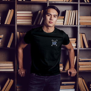 Papa T-Shirt personalisiert mit Wunschnamen oder Geburtsjahr in schwarz – Einzigartiges Geschenk für Väter und werdende Papas