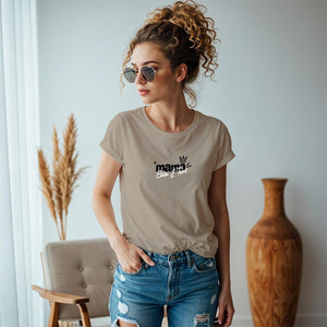 Individuelles Mama Shirt mit Kindernamen und Geburtsjahr in khaki – Das perfekte personalisierte Geschenk für die stolze Mutter