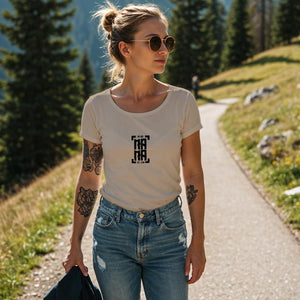 Individuelles Mama Shirt mit Kindernamen und Geburtsjahr in khaki – Das perfekte personalisierte Geschenk für die stolze Mutter