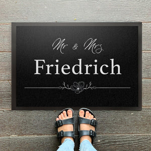Personalisierte Fußmatte Mr & Mrs Flower Hochzeit