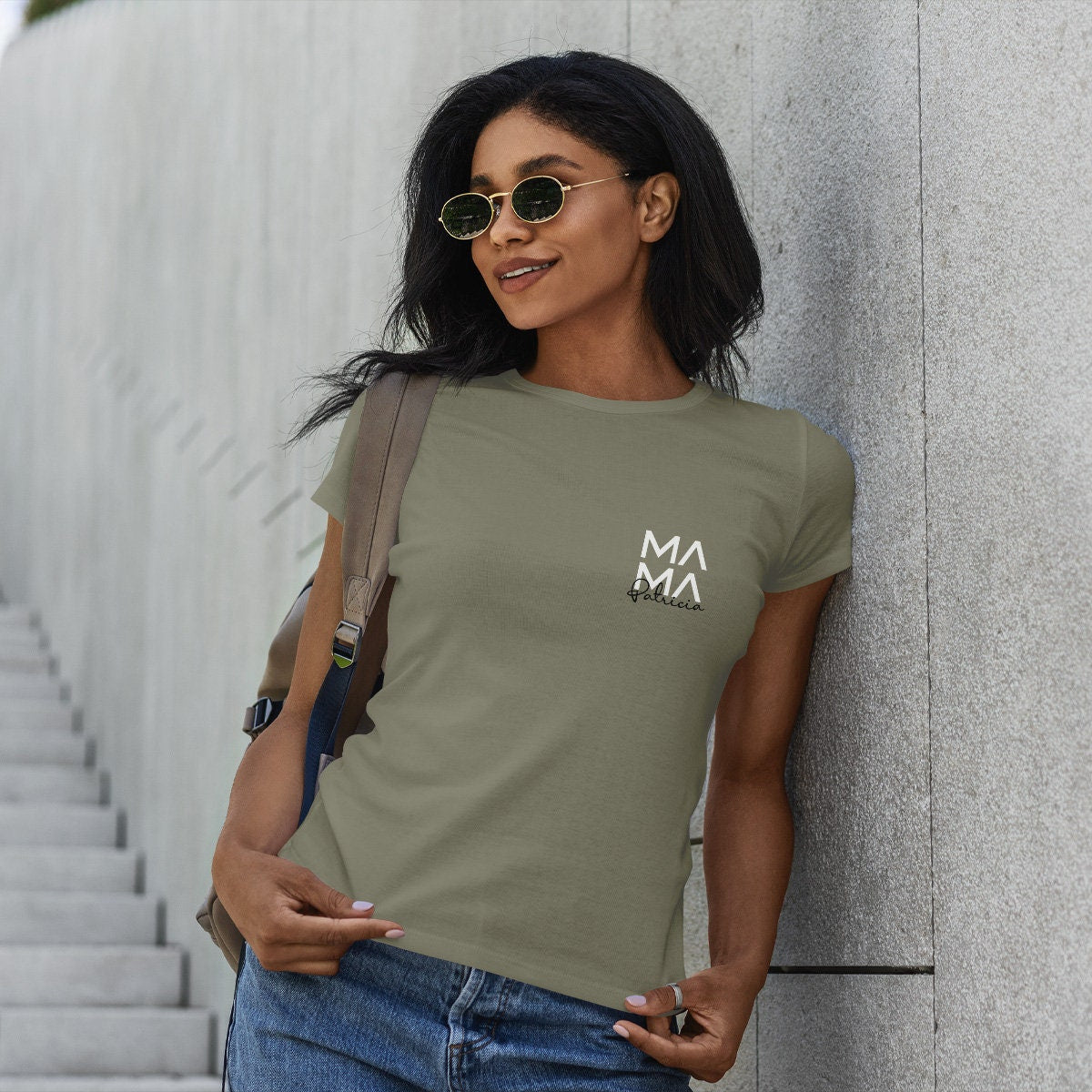 Mama T-Shirt khaki, personalisiert mit Namen