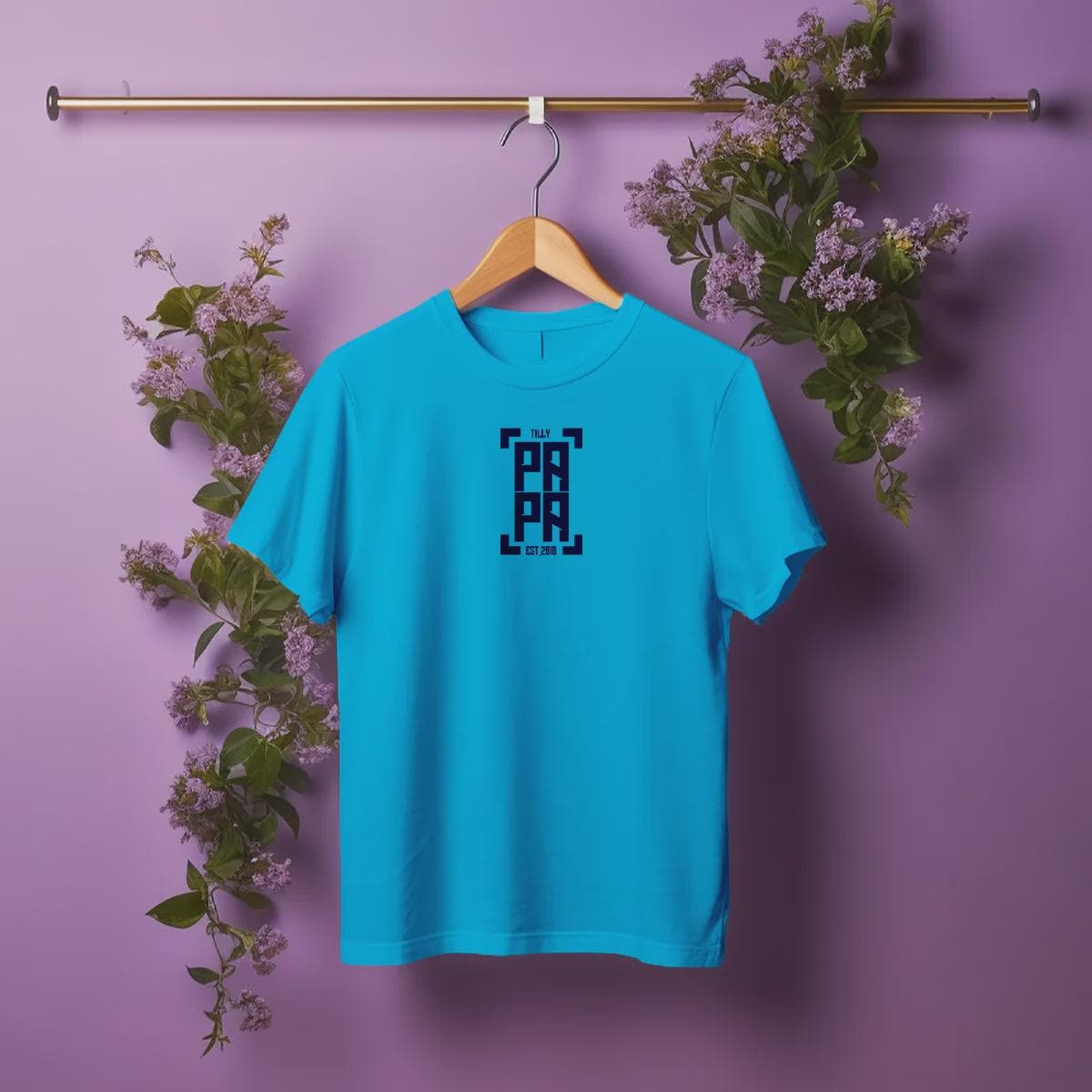 Individuelles Papa Shirt mit Kindernamen und Geburtsjahr in aqua – Das perfekte personalisierte Geschenk für stolze Dads
