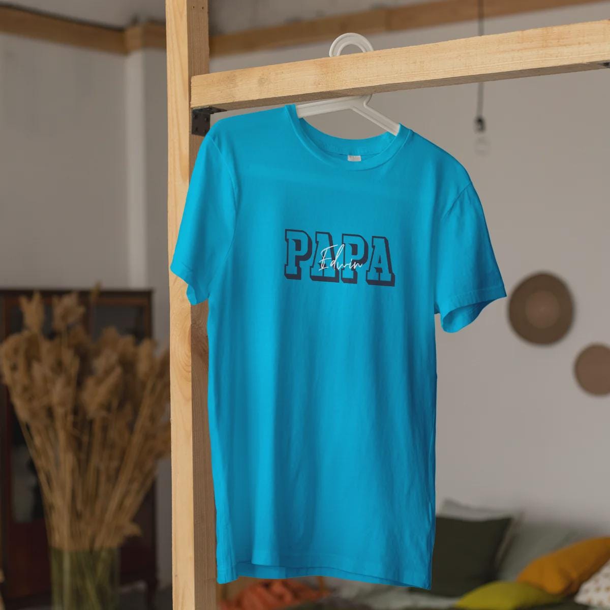 Individuelles Papa Shirt mit Kindernamen und Geburtsjahr in aqua – Das perfekte personalisierte Geschenk für stolze Dads