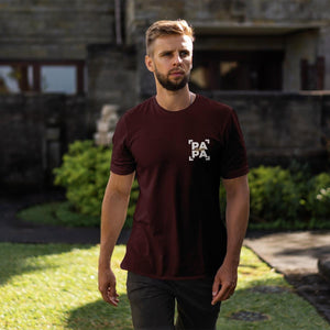 Personalisiertes Papa T-Shirt mit Namen der Kinder und Wunschjahr in bordaux – Individuelles Geschenk für Väter zum Vatertag