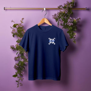 Papa T-Shirt personalisiert mit Wunschnamen oder Geburtsjahr in navy – Einzigartiges Geschenk für Väter und werdende Papas