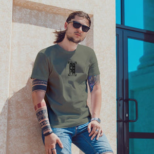 Individuelles Papa Shirt mit Kindernamen und Geburtsjahr in khaki – Das perfekte personalisierte Geschenk für stolze Dads
