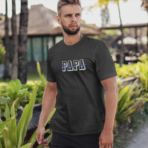 Papa T-Shirt personalisiert mit Wunschnamen oder Geburtsjahr in schwarz – Einzigartiges Geschenk für Väter und werdende Papas