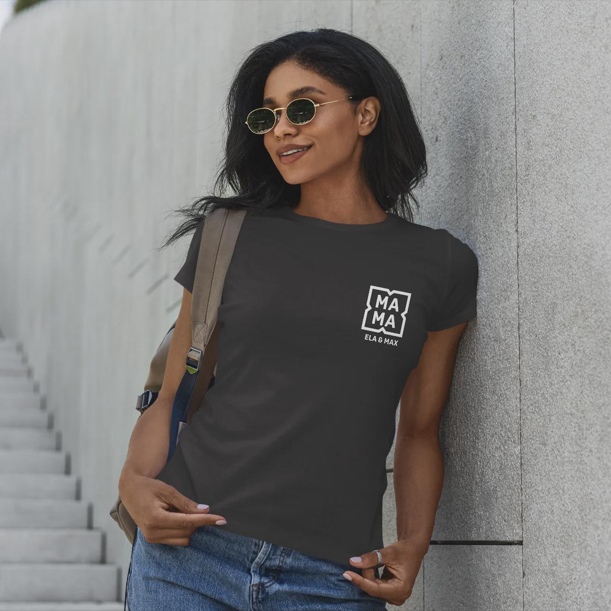 Mama T-Shirt personalisiert mit Wunschnamen oder Geburtsjahr in schwarz – Einzigartiges Geschenk für Mütter und werdende Mamas