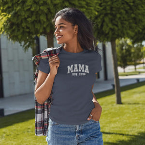 Individuelles Mama Shirt mit Kindernamen und Geburtsjahr in navy – Das perfekte personalisierte Geschenk für die stolze Mutter